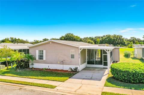 25110 Alamanda Dr, home for sale in Astatula 34705