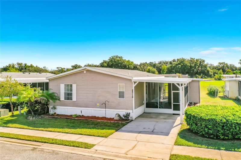 3 bedroom Manufactured Home at 25110 Alamanda Dr, Astatula Meadows Sub, Astatula — photo 1