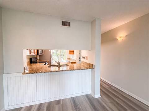 6219 Palma Del Mar Boulevard #114, St Petersburg FL - photo 12 of 28