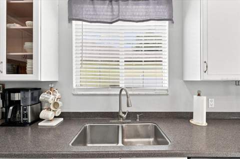 10908 Subtle Trail Drive, Riverview FL - photo 10 of 35