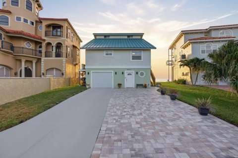 6421 Driftwood Drive, waterfront for sale in Hudson