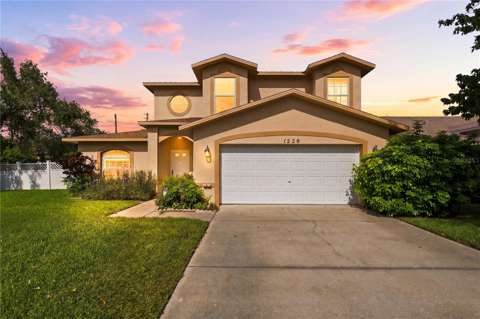 1220 Alexander Way, pool for sale in Largo