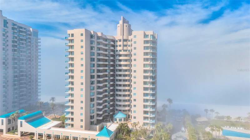 2 bedroom Condominium at 1520 Gulf Boulevard #1807, Ultimar One Condo, Clearwater Beach — photo 3