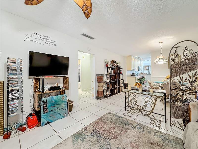 2 bedroom Condominium at 1020 85th Avenue #119, Concord Village South, St Petersburg — photo 5