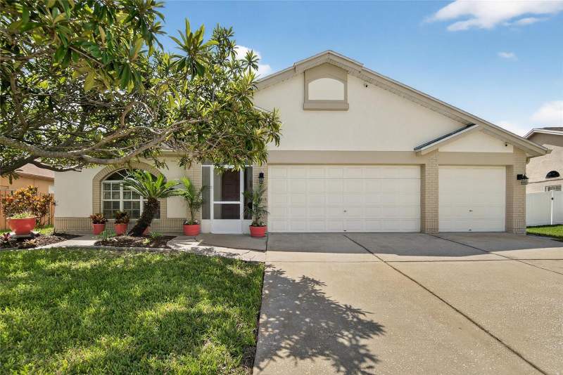 Clubhouse Estates at Summerfield