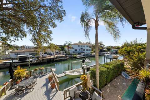 4926 W Melrose Avenue, home for sale on W Melrose Avenue
