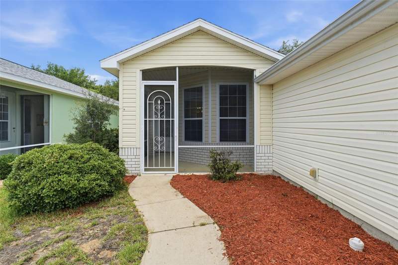 3 bedroom Single Family Residence at 4962 Rainbow Trout Road, Tavares Royal Harbor Ph 05, Tavares — photo 4