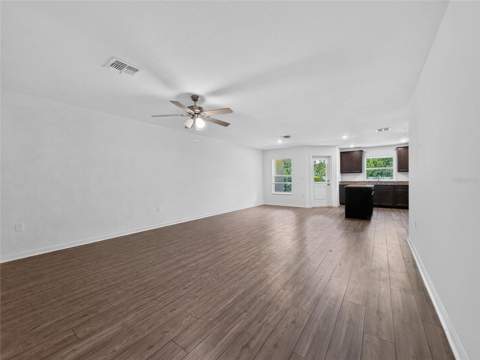 1552 Wynford Circle, Tavares FL - photo 12 of 39