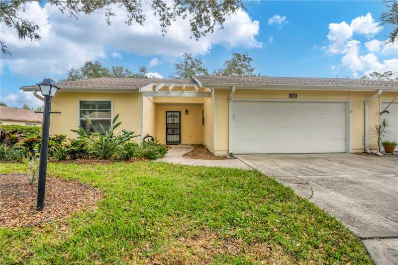2 bedroom Villa at 4021 Oakhurst Drive #3121, Oakhurst Ph III, Sarasota — photo 1