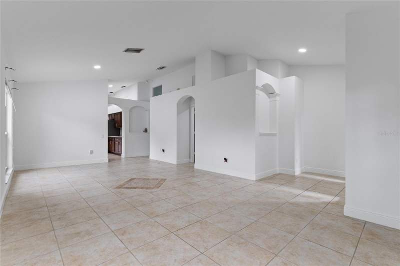 4 bedroom Single Family Residence at 12315 Twinkling Star Place, South Pointe Ph 7, Riverview — photo 4