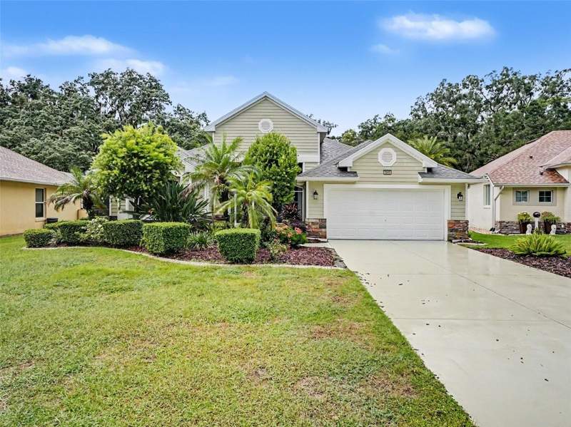 3 bedroom Single Family Residence at 8045 Waterbury Way, Mount Dora Lakes Mount Dora Ph 01, Mount Dora — photo 2