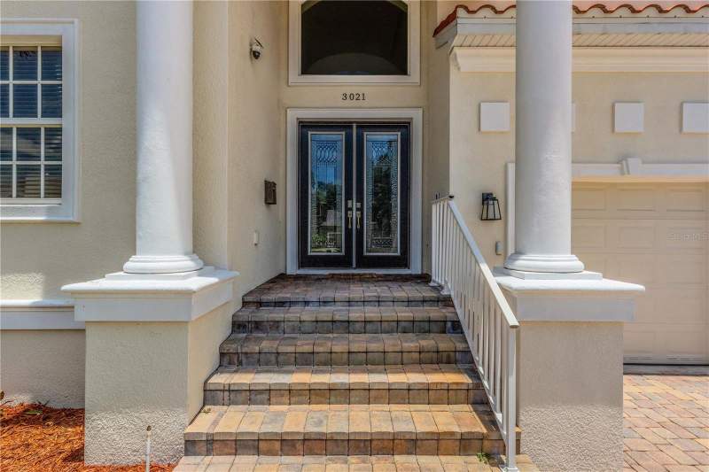 4 bedroom Single Family Residence at 3021 59th Avenue, Shady Acres Sub, St Petersburg — photo 2