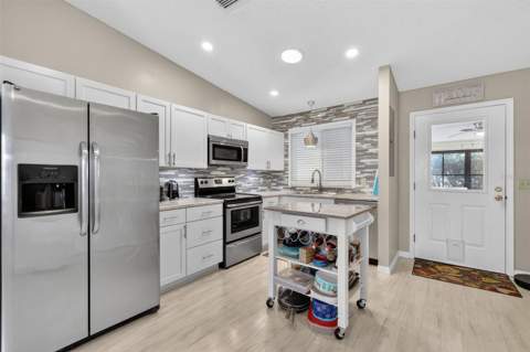 731 Cortez Avenue, Lady Lake FL - photo 14 of 34
