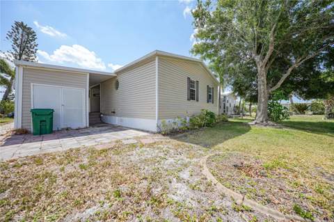 2100 Kings Hwy #206, Port Charlotte FL - photo 24 of 28