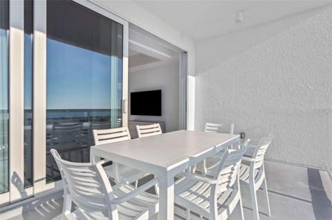 11500 Gulf Boulevard #504, Treasure Island FL - photo 9 of 40