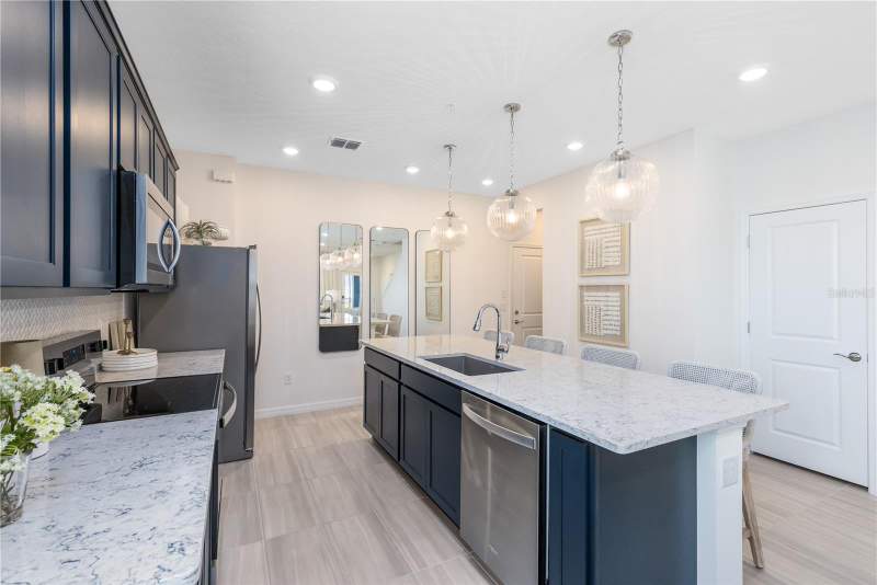 3 bedroom Townhouse at 11430 NONA SOUND STREET, THE COVE AT NONA SOUND, ORLANDO — photo 4