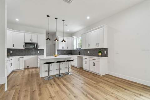 3455 17th Avenue, St Petersburg FL - photo 8 of 43