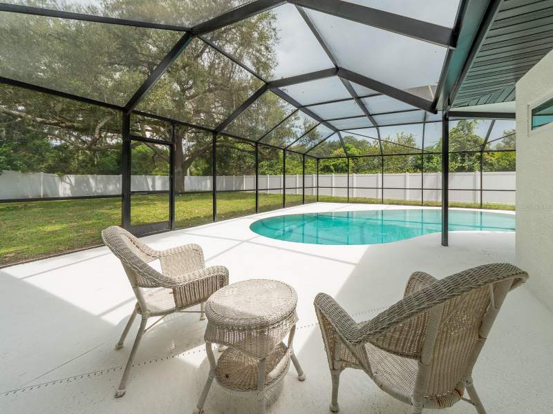 4 bedroom Single Family Residence at 1967 Castille Drive, Spanish Pines 3rd Add, Dunedin — photo 4