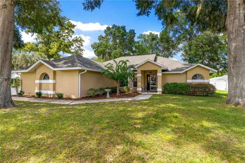 1318 SE 66Th Avenue, home for sale in Ocala 34472