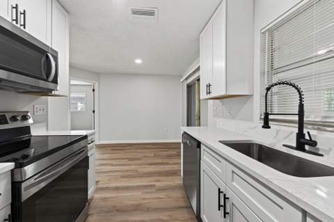 5662 103rd Avenue, Pinellas Park FL - photo 19 of 55