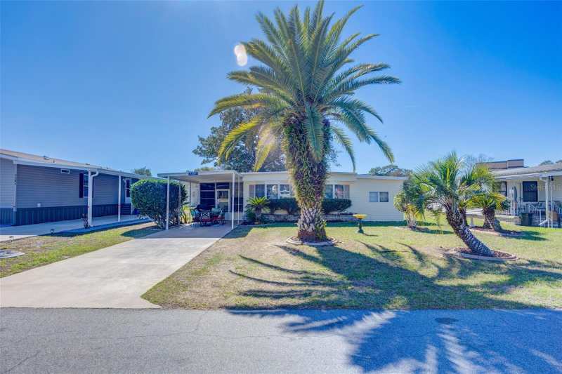 2 bedroom Mobile Home at 7387 Western Circle Drive, High Point Mh Sub, Brooksville — photo 1