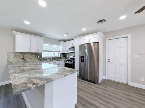 307 87th Avenue, St Petersburg FL - photo 10 of 28
