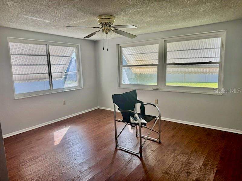 2 bedroom Single Family Residence at 9617 Lake Chrise Lane, Regency Park, Port Richey — photo 3