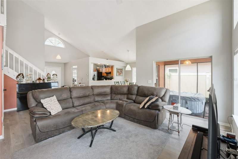 4 bedroom Single Family Residence at 4485 Weeping Willow Circle, Deer Run Unit 12B, Casselberry — photo 2