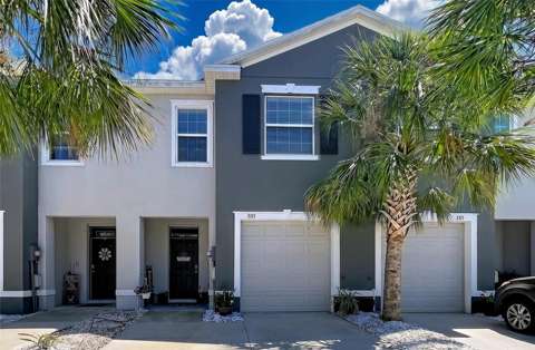 3313 Pleasant Willow Court, gated community for sale in Brandon