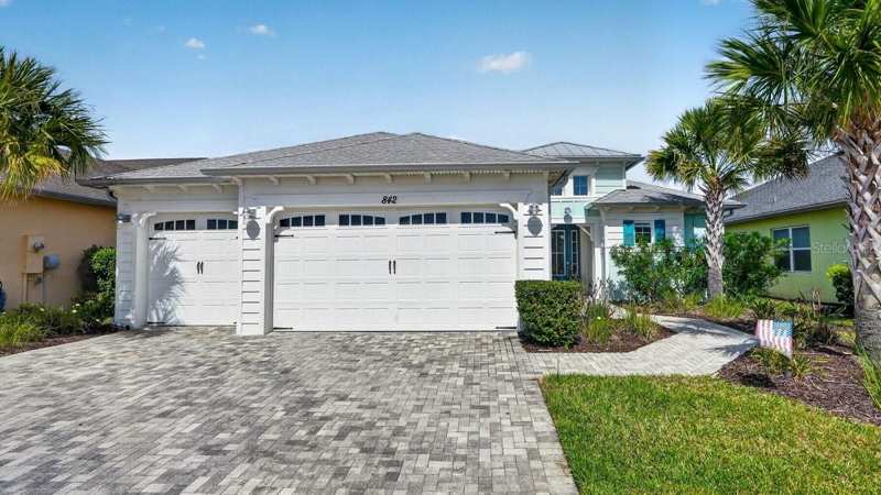 2 bedroom Single Family Residence at 842 Attitude Avenue, Daytona Beach, Daytona Beach — photo 1