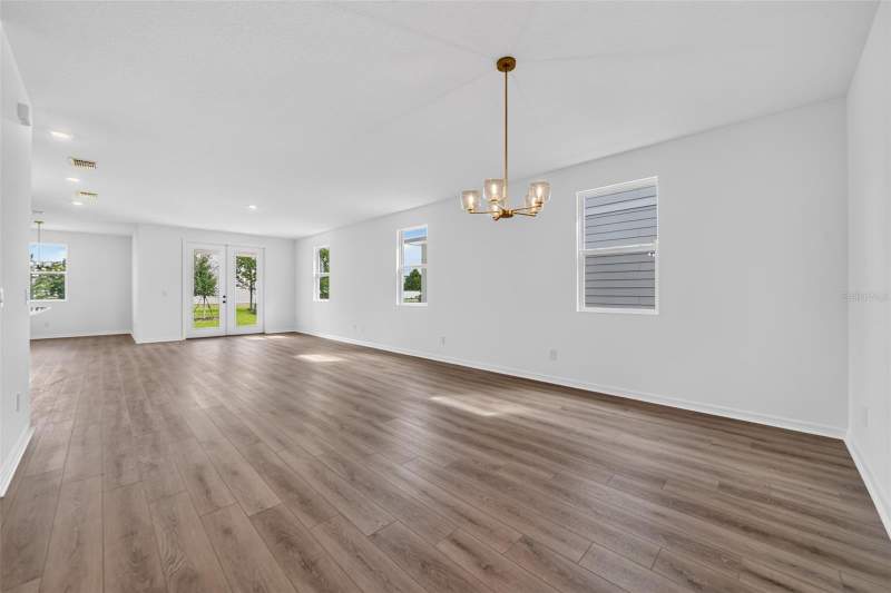 4 bedroom Single Family Residence at 17637 LAKE STAR ROAD, NORTHLAKE AT OVATION, WINTER GARDEN — photo 4