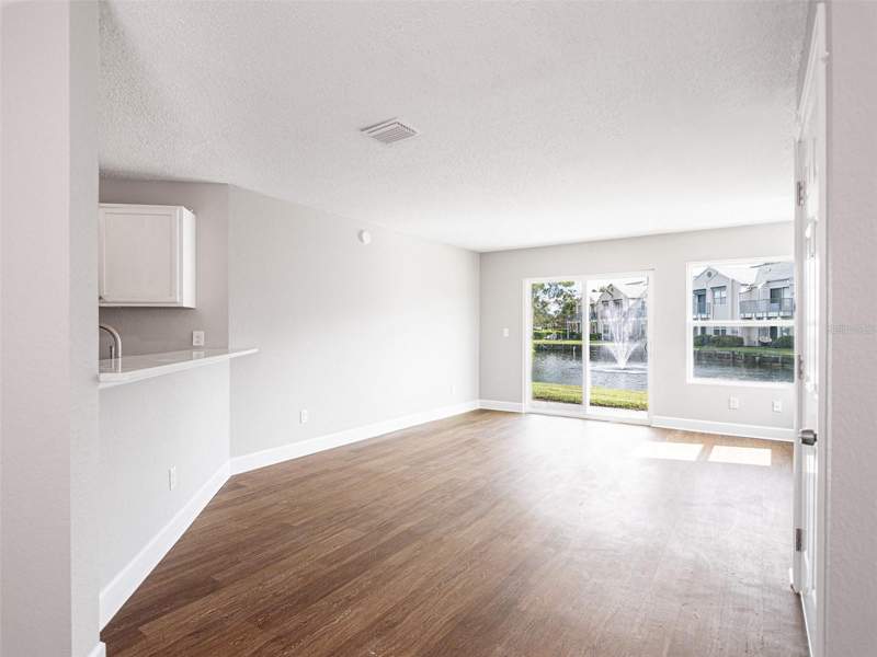 2 bedroom Condominium at 2512 Woodgate Boulevard #107, Dockside Condo, Orlando — photo 3