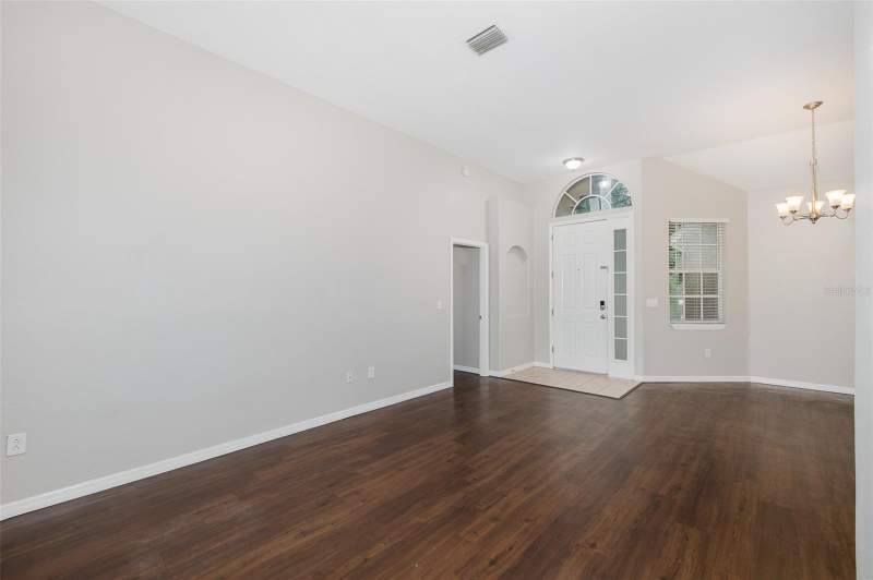 3 bedroom Single Family Residence at 19103 Dove Creek Drive, West Meadows Prcl 5 Ph 1, Tampa — photo 5