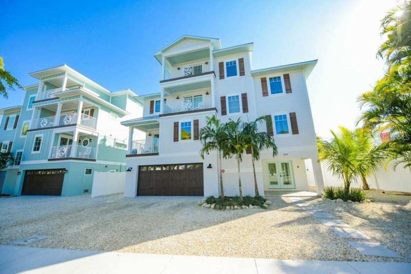 9 bedroom Single Family Residence at 332 Avenida De Mayo, Sarasota Beach, Sarasota — photo 1