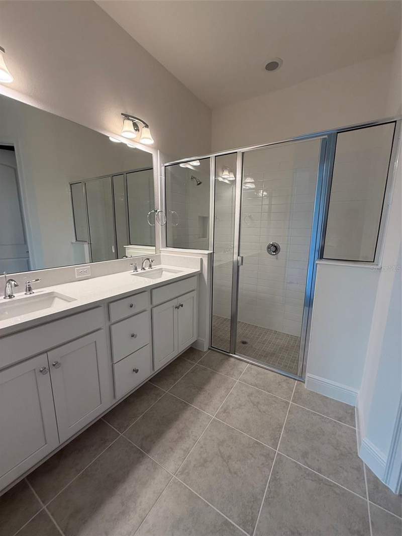 2 bedroom Single Family Residence at 2315 Datura Loop, Northwest Lakeside Groves Ph 2, St Cloud — photo 4