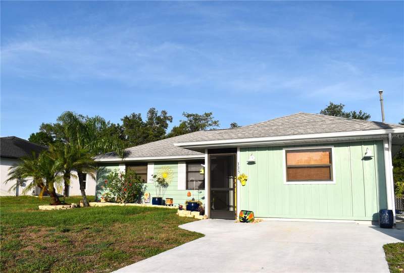3 bedroom Single Family Residence at 335 Harbor Boulevard, Port Charlotte Sec 033, Port Charlotte — photo 4