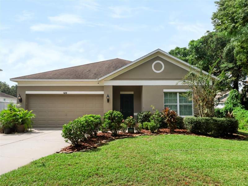 3 bedroom Single Family Residence at 620 Chesney Drive, Southern Oaks Grove, Valrico — photo 2