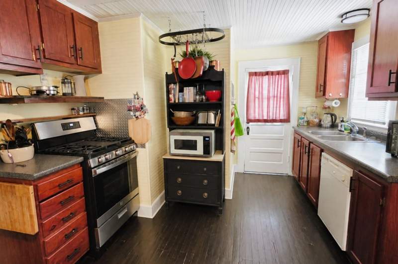 4 bedroom Single Family Residence at 18758 NW 243rd Terrace, Patton Addition, High Springs — photo 4