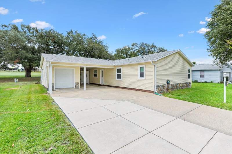 2 bedroom Single Family Residence at 723 Heathrow Avenue, Lady Lake Orange Blossom Gardens Unit 10, The Villages — photo 2
