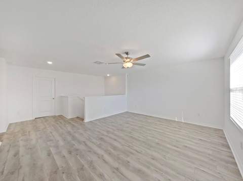 36385 Flats Street, Zephyrhills FL - photo 20 of 45
