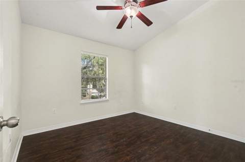 5520 Kinglethill Drive, Lithia FL - photo 16 of 33