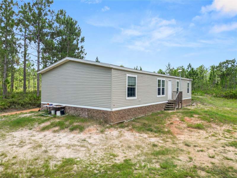 3 bedroom Manufactured Home at 3450 Salyers Road, Not In Subdivision, Clermont — photo 4