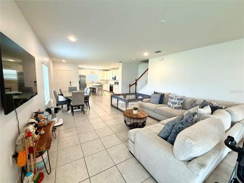 4910 Coral Castle Drive, Kissimmee FL - photo 7 of 37