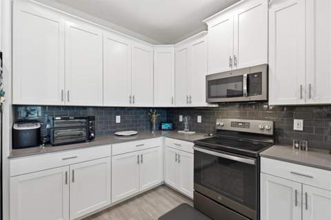 1077 Downswing Pl, Davenport FL - photo 11 of 60