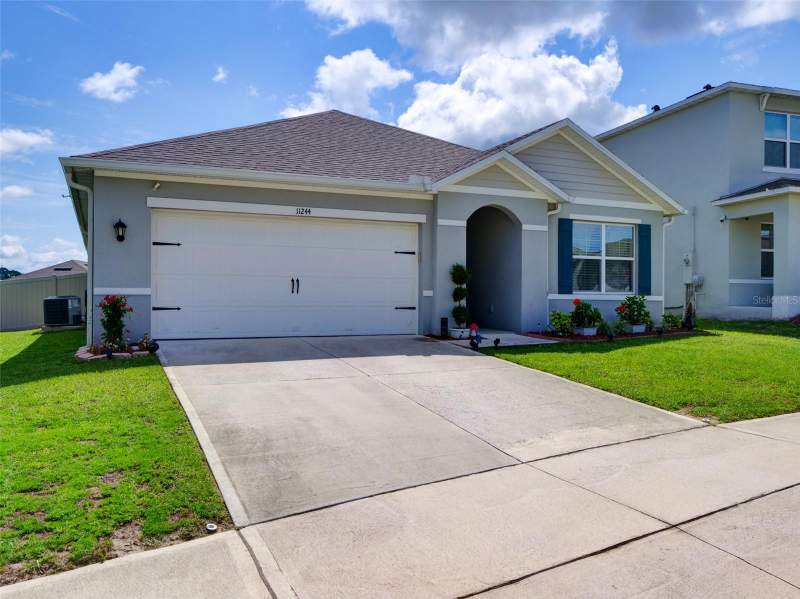 3 bedroom Single Family Residence at 11244 Amber Ridge Drive, Westridge Park, Zellwood — photo 2