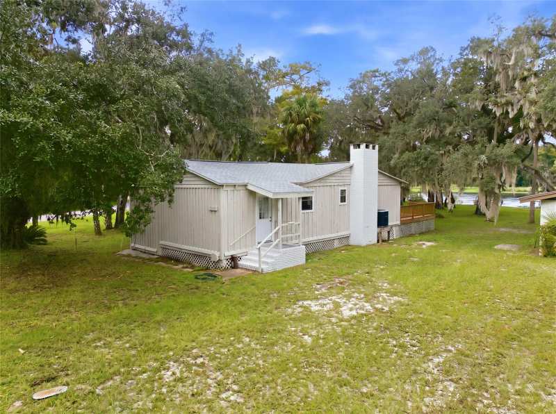 2 bedroom Single Family Residence at 15265 NW 46th Lane, Treasure Camp Add, Chiefland — photo 1