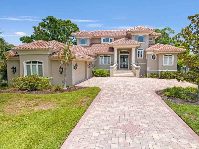 5 bedroom Single Family Residence at 5918 Bahama Shores Drive, Bahama Beach Rep, St Petersburg — photo 2