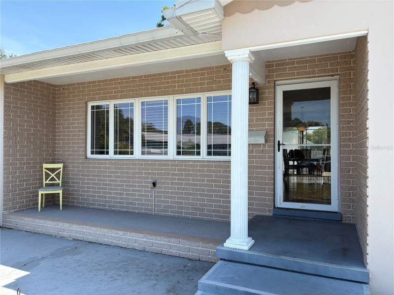 3 bedroom Single Family Residence at 6221 13th Avenue, Garden Manor Sec 2, St Petersburg — photo 3