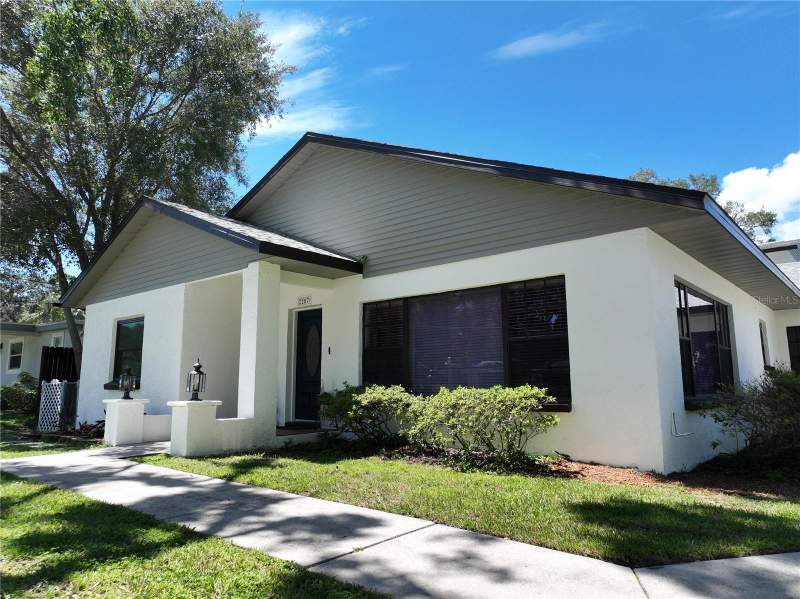5 bedroom Single Family Residence at 2207 W Ohio Avenue, Princess Park 1, Tampa — photo 3