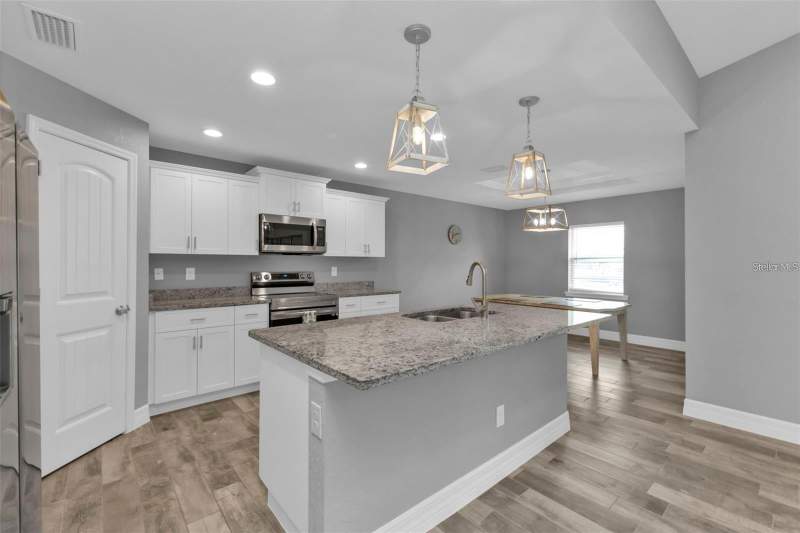 3 bedroom Single Family Residence at 14516 San Domingo Boulevard, Port Charlotte Sec 093, Port Charlotte — photo 3